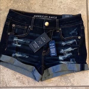 American Eagle Women’s Hi-Rise Shorts - NWT